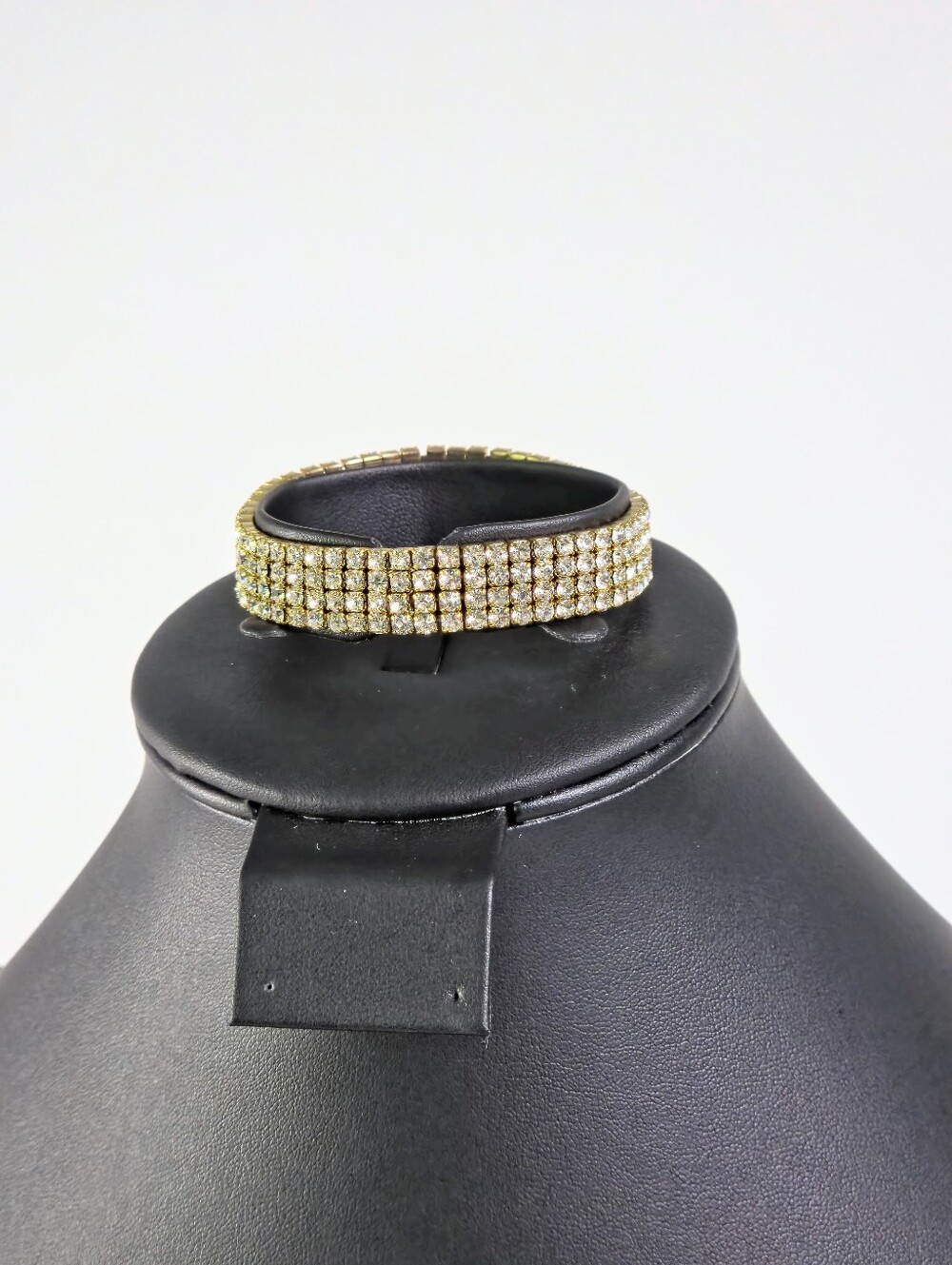 Vintage Rhinestone Bracelet Stretchy Band Cuff Gold Tone Sparkly Elegant Evening